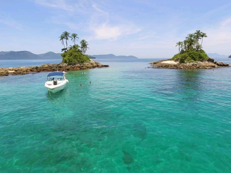 Passeio de Lancha Ilhas Paradisíacas